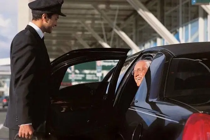 Perth airport transfer service booking